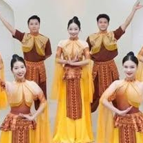 Đồ âu lạc, vua quan